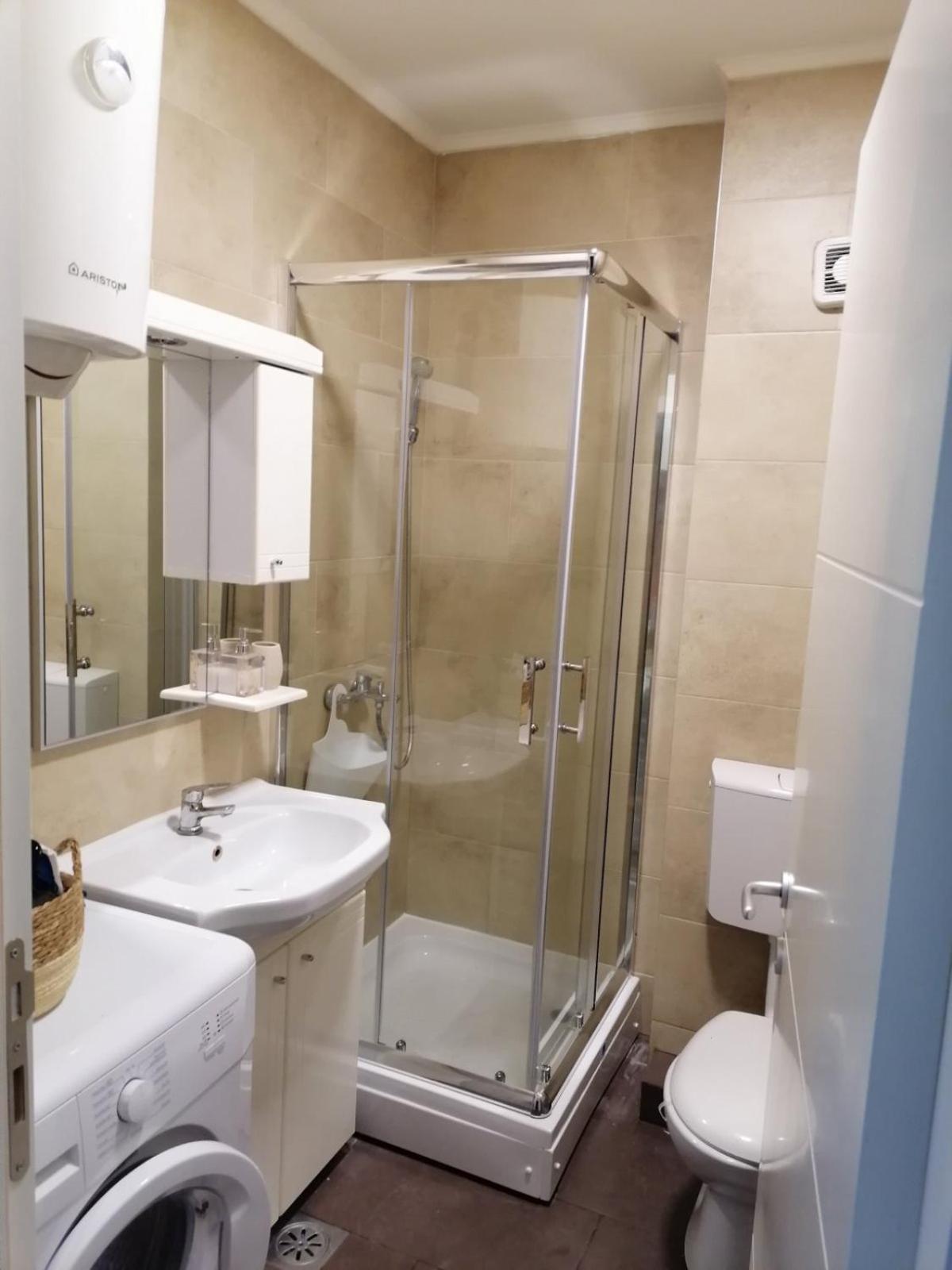 Nikola Ns Apartman Újvidék Kültér fotó