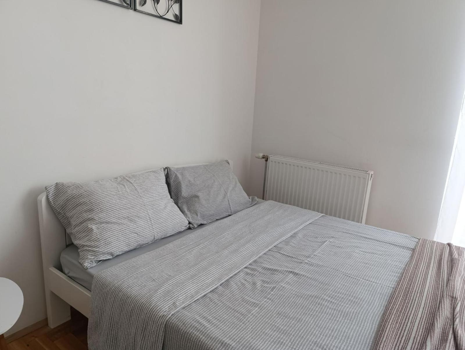 Nikola Ns Apartman Újvidék Kültér fotó